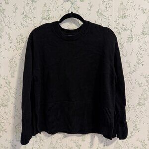 Gap Black Sweater Size Small